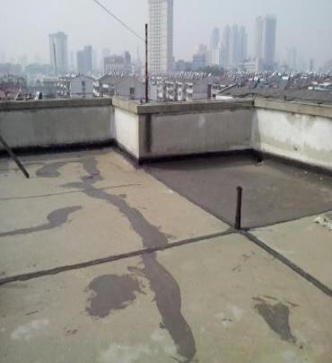 达州漏水维修 楼顶漏水是什么原因，楼顶漏水维修方法是什么?